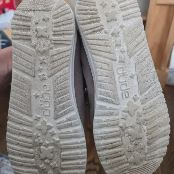 Hey Dude Youth Size 2 - Picture 3 of 4